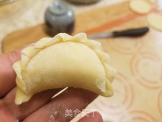 广式角仔（油角）的做法步调：9