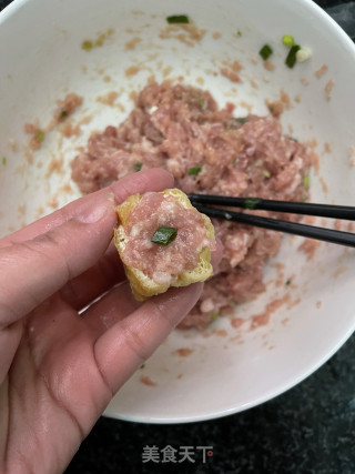 煎酿油豆腐的做法步调：4