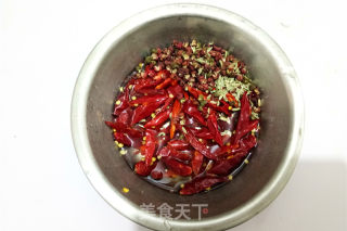 热吃鸭翅的做法步调：5