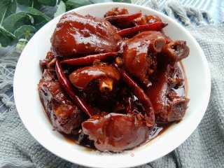 喷鼻辣猪蹄的做法步调：15