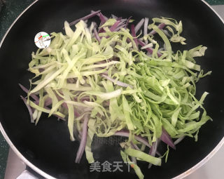 韩式海陈炒年糕的做法步调：8