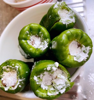 青椒酿肉的做法步调：4