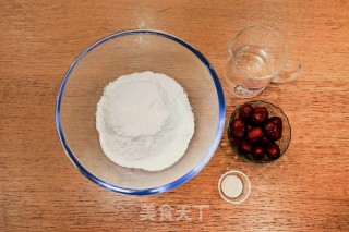 枣花馍的做法步调：1