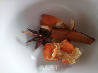 白烧猪蹄的做法步调：2