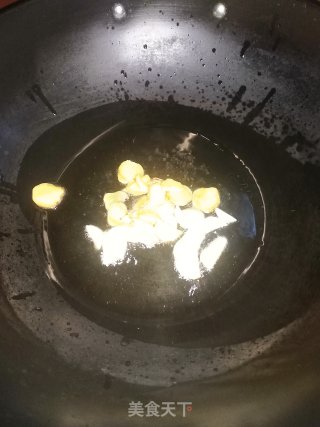 浅易版狮子头的做法步调：4