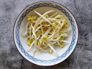 羊汤烩里的做法步调：2