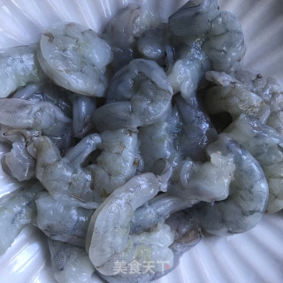 三汁虾仁的做法步调：2