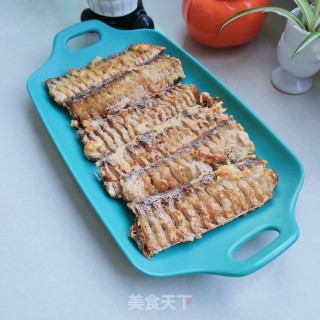 身无分文、炸带鱼的做法步调：10