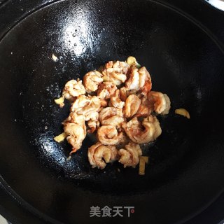 青椒虾仁的做法步调：4