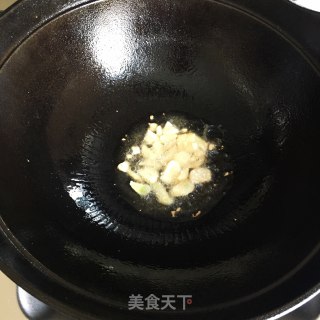 青椒虾仁的做法步调：3