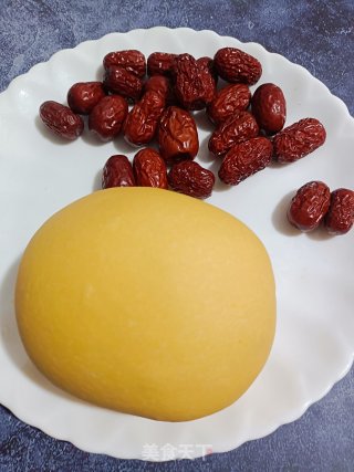 枣花馒头的做法步调：1