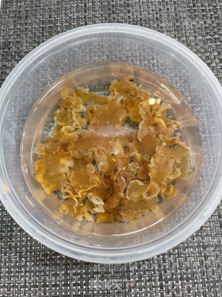 鱼胶泡收的做法步调：7