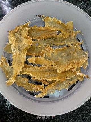 鱼胶泡收的做法步调：3