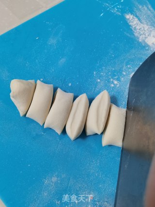 萝卜猪肉蒸饺的做法步调：17