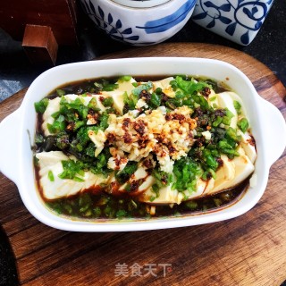 内乱脂豆腐拌京彩的做法步调：8
