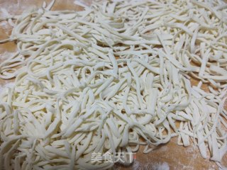 蟹黄利剑菜脚擀里的做法步调：8