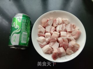 啤酒白烧肉的做法步调：1