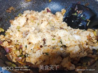 牛肉洋葱炒饭的做法步调：4