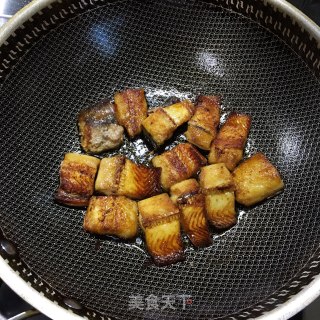 喷鼻煎鳗鱼的做法步调：2