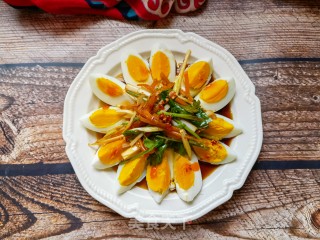 凉拌火煮蛋的做法步调：13