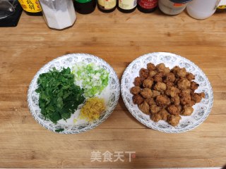 酸爽丸子汤的做法步调：1