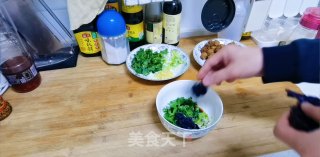 酸爽丸子汤的做法步调：6