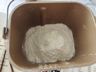 一次性收酵的蜂蜜死吐司的做法步调：2