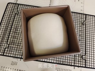 一次性收酵的蜂蜜死吐司的做法步调：10