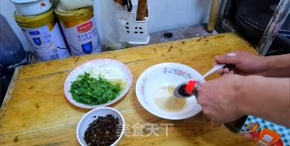 酸汤馄饨的做法步调：2