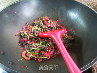 苦瓜炒白苋菜的做法步调：8