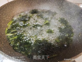 紫菜蛋花汤的做法步调：2
