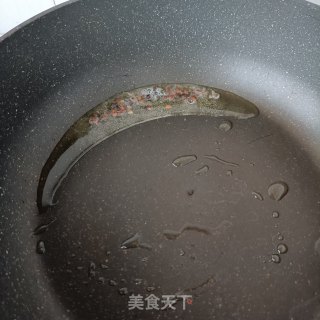 莴苣丝炒章鱼腿的做法步调：8