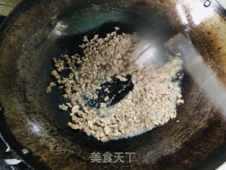 喷鼻菇牛肉酱的做法步调：7