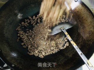 喷鼻菇牛肉酱的做法步调：8