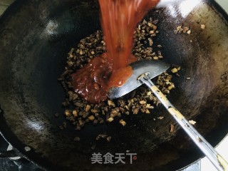 喷鼻菇牛肉酱的做法步调：10