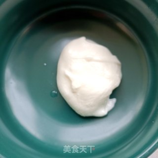 苦瓜喷鼻梨番茄酸奶杯的做法步调：4