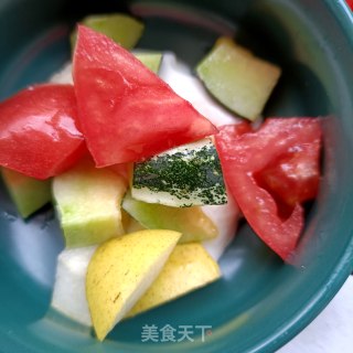 苦瓜喷鼻梨番茄酸奶杯的做法步调：5