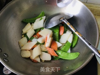 山药炒荷兰豆的做法步调：7