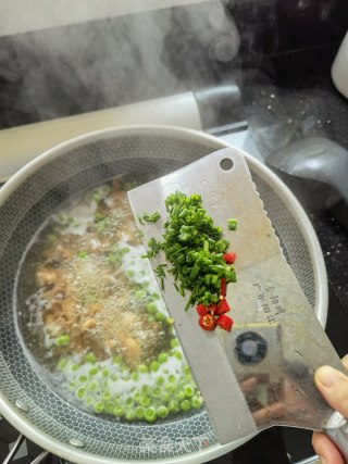 豌豆肉片汤的做法步调：8