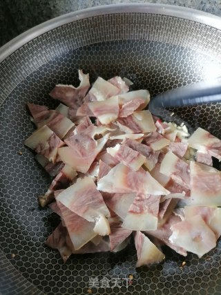 回锅牛脸肉的做法步调：4