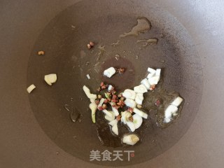 孜然小里脊的做法步调：10