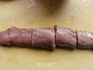 孜然小里脊的做法步调：2