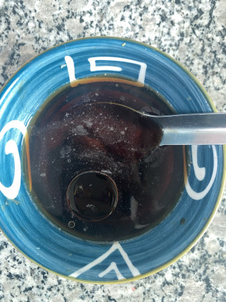 青椒炒鸡蛋的做法步调：6