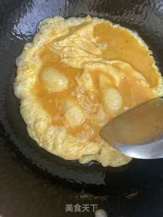 青椒炒鸡蛋的做法步调：8
