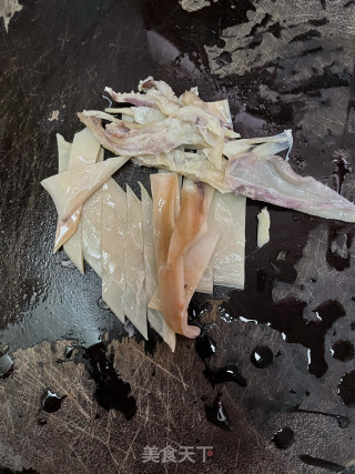 利剑菜粉丝煲的做法步调：4