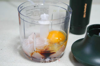 宝宝辅食蛋蒸鱼糕的做法步调：2