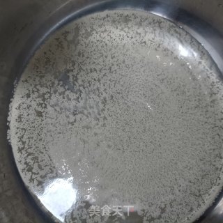 槐花馒头的做法步调：1