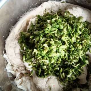 槐花馒头的做法步调：7