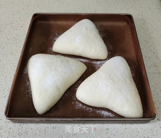 三角欧包的做法步调：8