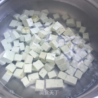 麻婆绿豆豆腐的做法步调：2